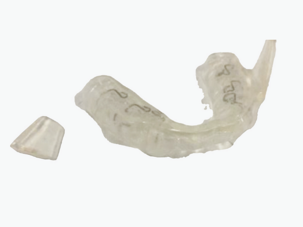 마곡동치과_ "꾸준함이 살린다, 꿀잠 유지의 기술" [ 4. 코골이 장치 관리법 ] 관련 이미지 4