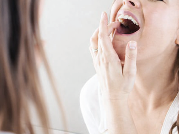 [마곡동치과_치아 흔들림 시리즈5] 이빨이 흔들리는 느낌? 집에서 확인해볼 수 있는 자가진단 방법 관련 이미지 1