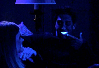 시청역 휴대폰하면서 편하게 미백 치과전용목걸이형 미백기 보유 관련 이미지 3