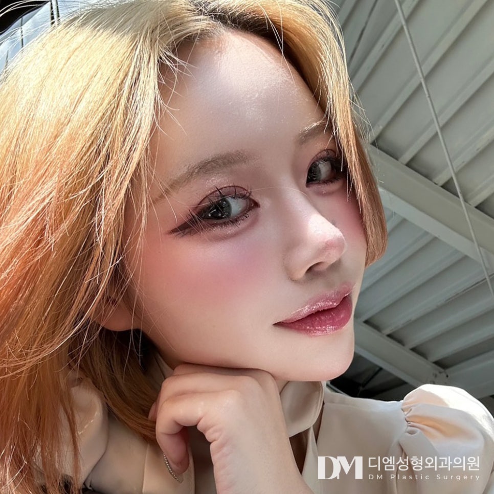 쌍꺼풀수술, 내 눈매에 맞는 자연스러운 라인으로 관련 이미지 1