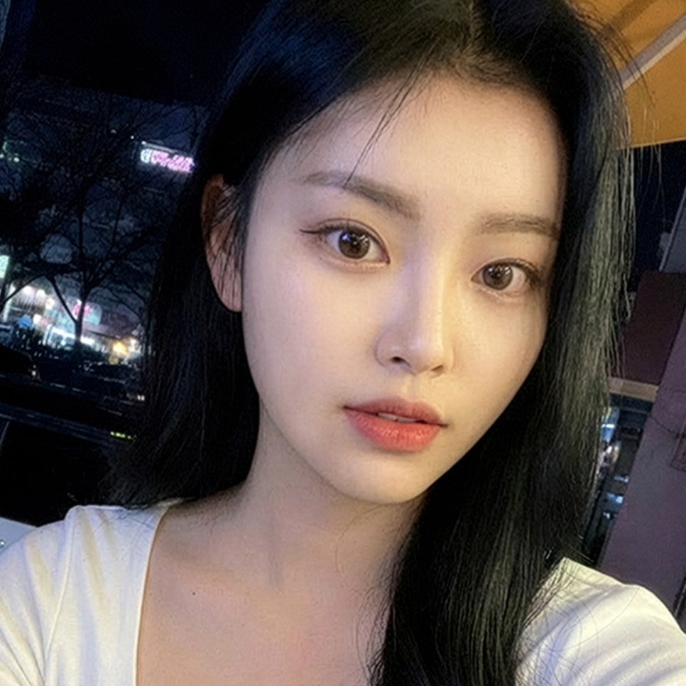 디엠 코성형 전후사진, 낮은 콧대와 짧은코 개선을 원한다면! 관련 이미지 3