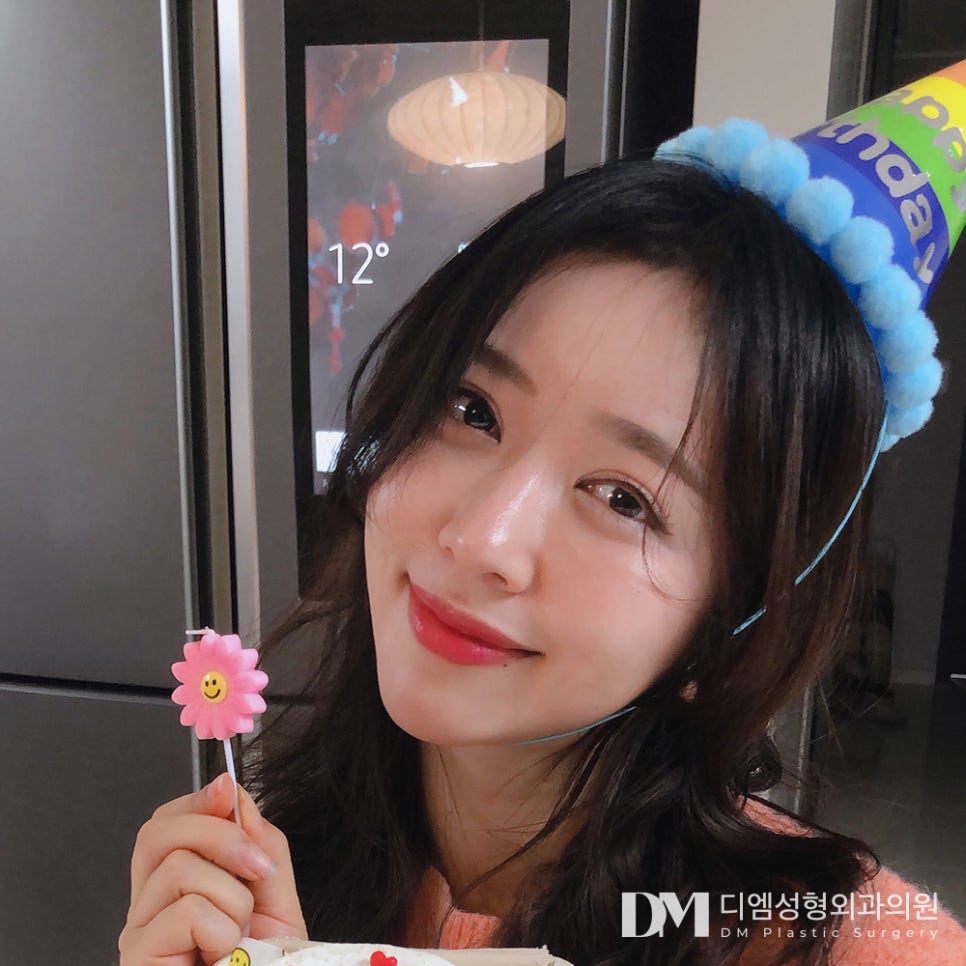 처져 무너진 얼굴형, 안면거상으로 매끈하게 개선하자 ! 관련 이미지 16