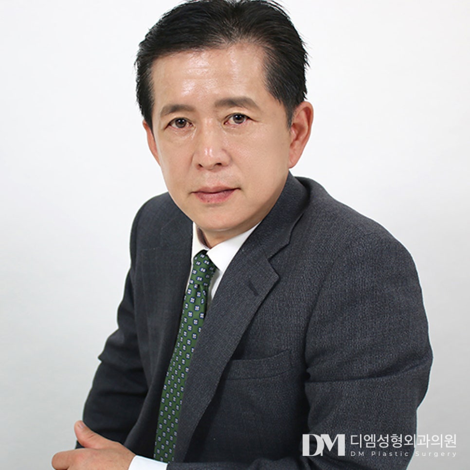 디엠 남자안면거상 전후사진, 무너진 인상을 바로잡는 관련 이미지 1