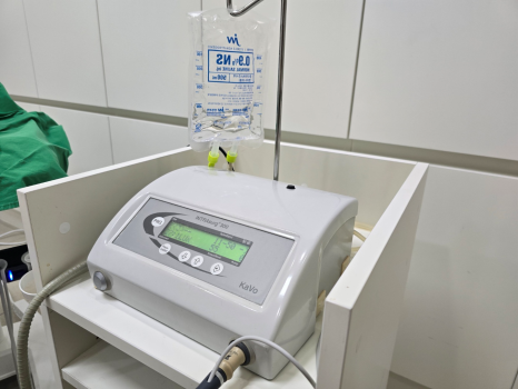 임플란트가 흔들려요 - 임플란트 재수술 관련 이미지 5