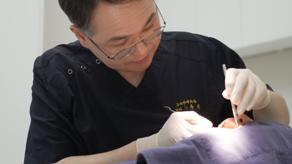 김용진원장 약력 소개 예스미르치과 구강악안면외과 전문의 관련 이미지 5