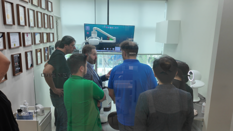 독일 치과의사 선생님들의 예스미르치과 방문기 관련 이미지 1