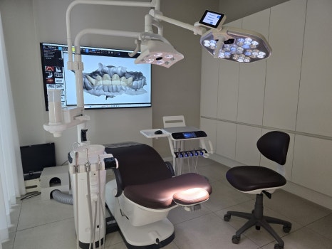 💡 진료실 위, 저 조명이 뭐예요? - 치과 무영등/라이트 관련 이미지 3