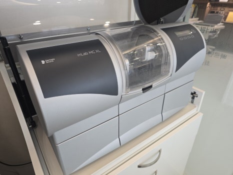 ๐ฆท ์น์์ ๊น๋ง ์ ์ด ๋ณด์ฌ์! - ์๋๋ฏน ์ธ๋ผ๋ฏน ์ธ๋ ์ด ๊ด๋ จ ์ด๋ฏธ์ง 7