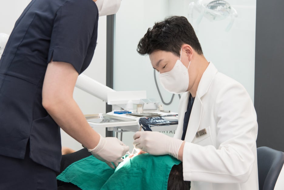 약수역치과, 잇몸질환 치료 조기에 해야합니다. 관련 이미지 3