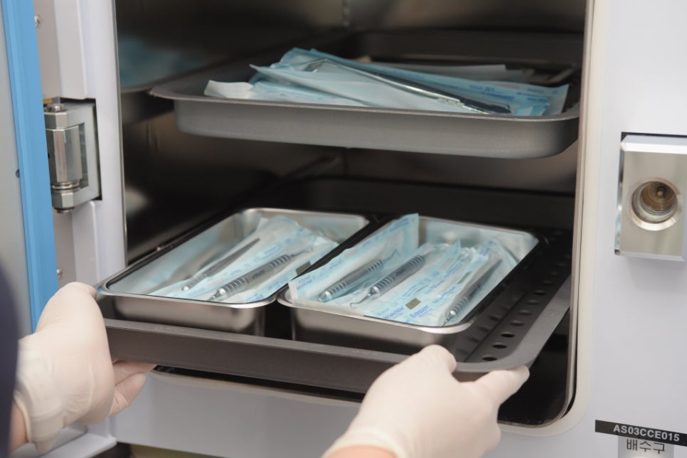 서울중구치과, 잇몸 피 그냥 두면 위험해요 관련 이미지 12