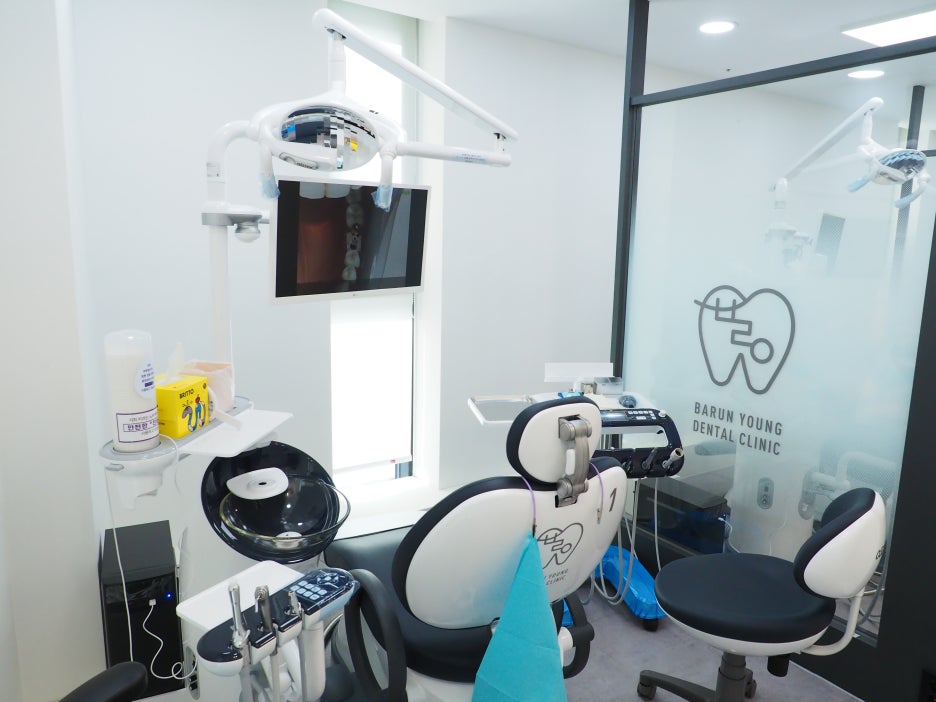 금호역치과, 양치할 때 잇몸 피 난다면 치주질환 의심하세요 관련 이미지 3