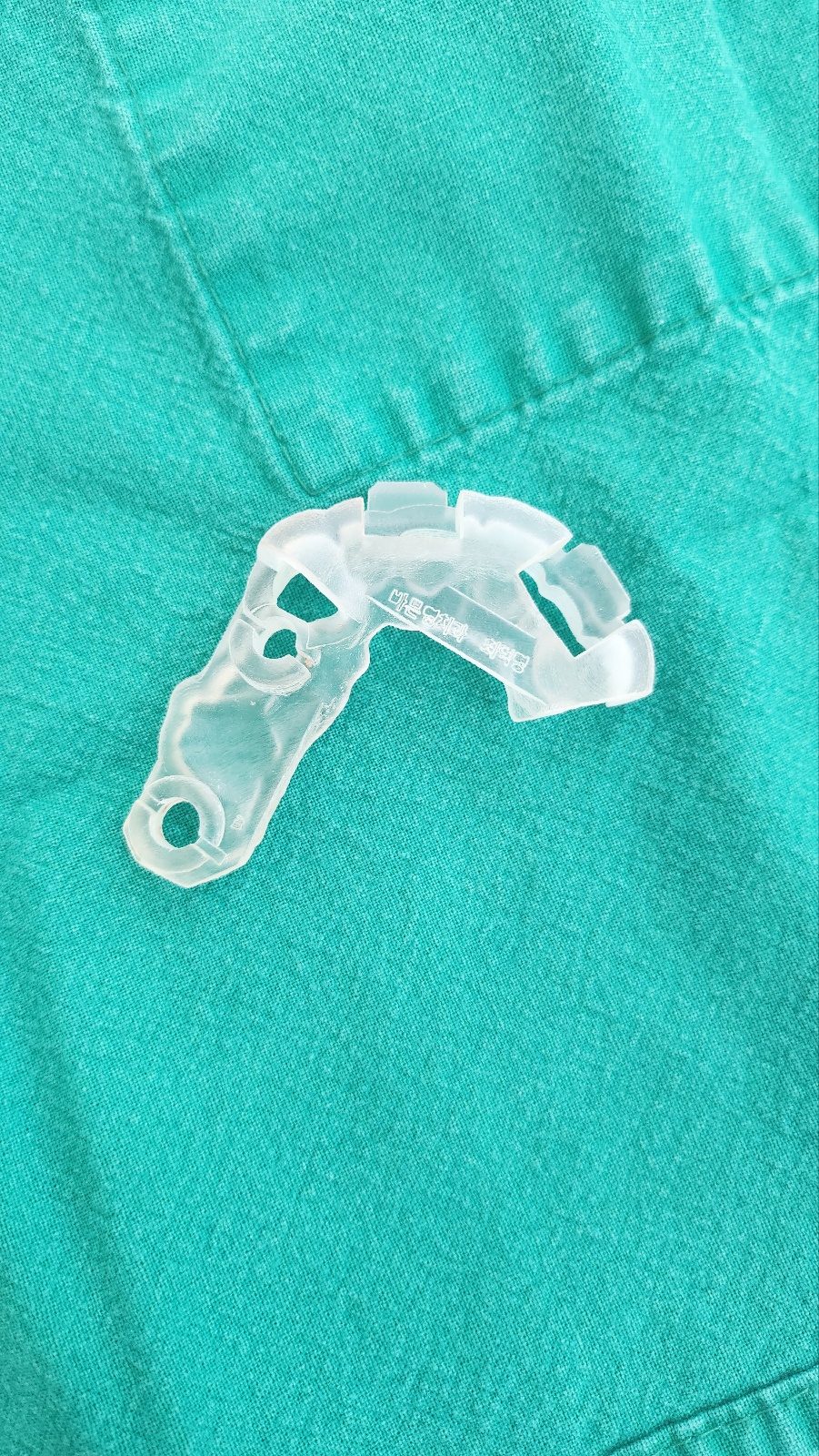 한남동 치과 디지털을 이용한 오차는 줄이고 편안함은 높이는 임플란트 관련 이미지 6