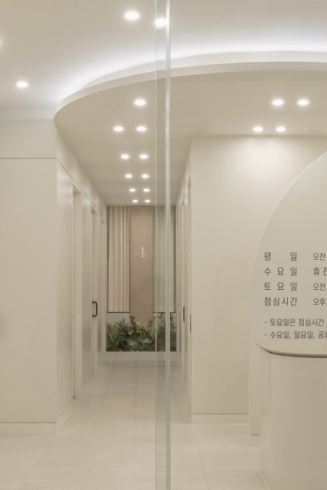 홍대 애교필러로 입체적인 동안 얼굴을! 관련 이미지 21