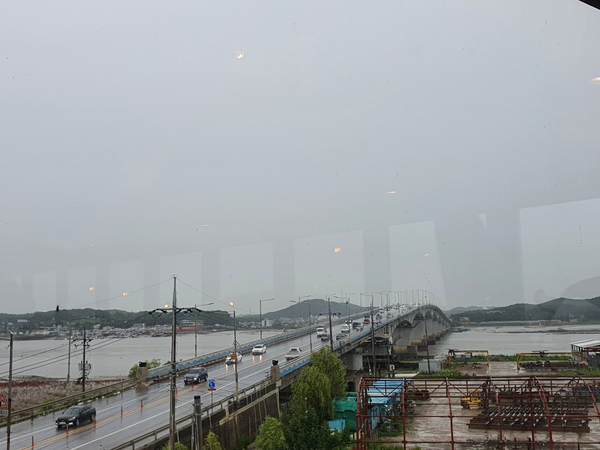 이국적인카페 정남향 관련 이미지 14