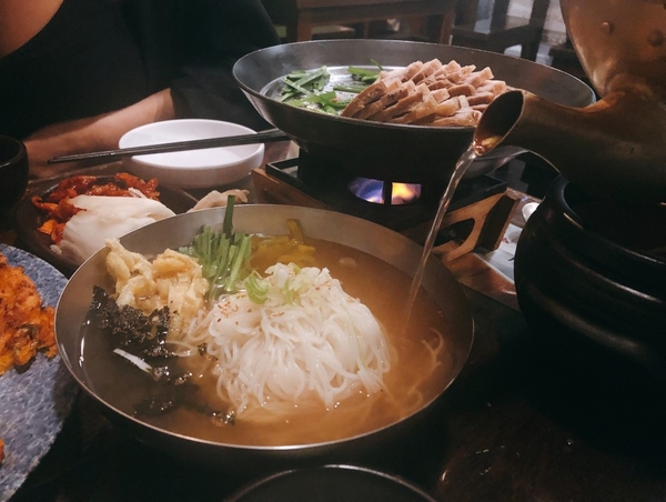 Apgujeong Rodeo - Manbok Guksu image 10