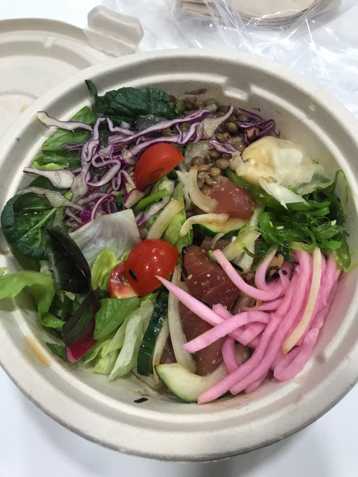 Tasting Hawaiian Poke image 2