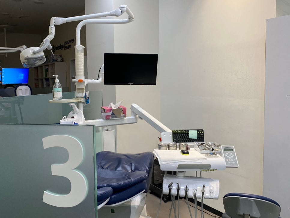 What to Consider When Looking into Invisalign Prices image 5
