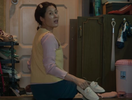 폭싹 속았수다 애순이 (김태연, 아이유, 문소리 배우) &ndash; 동안 얼굴 조건과 특징 관련 이미지 6