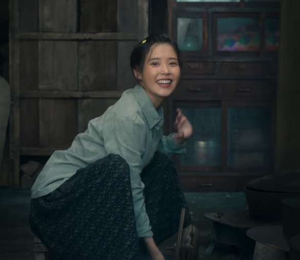 폭싹 속았수다 애순이 (김태연, 아이유, 문소리 배우) &ndash; 동안 얼굴 조건과 특징 관련 이미지 4