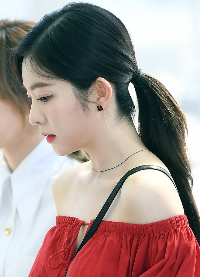 아름다운 얼굴의 옆선은 어떻게 완성이 될까요? 관련 이미지 4