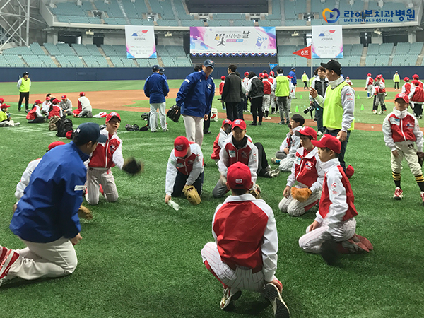 선수협과 함께하는 라이브한 유소년 야구클리닉 현장! 관련 이미지 4