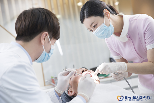 앞니부분교정 짧은 치료기간으로 치료받자 관련 이미지 4