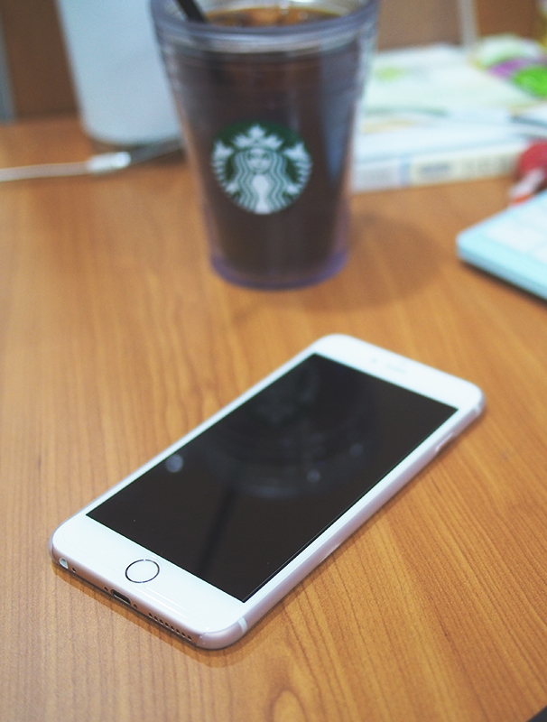 아이폰6s플러스와 슈피겐 에어스킨은 맞는 짝인가? 관련 이미지 1