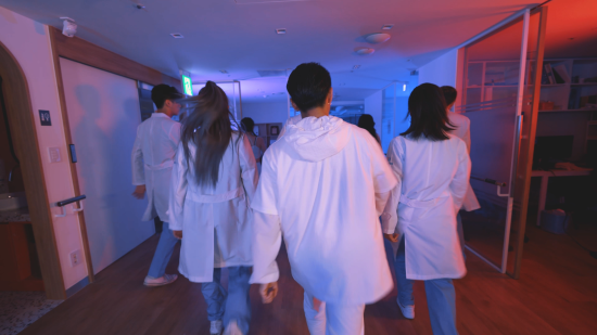 Another Level : 라이브치과병원 강남점 개원 10년차 기념 홍보영상 두두등장! 관련 이미지 3