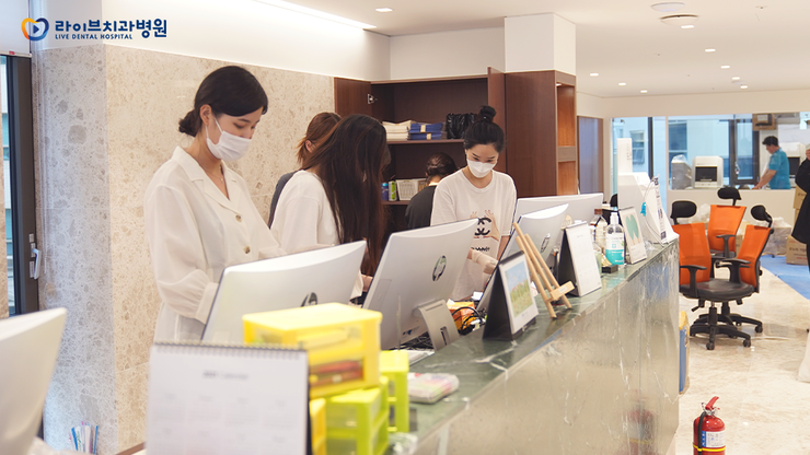 7월 20일, 오늘은 라이브치과병원 강남점이 이사하는 날입니다 :D 관련 이미지 10