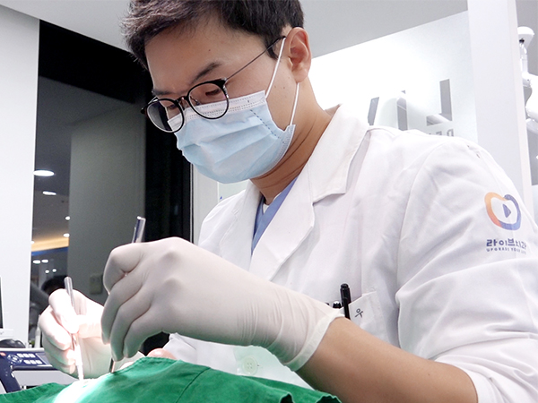 임플란트통증, 걱정없이 안전한 치료받으세요! 관련 이미지 5