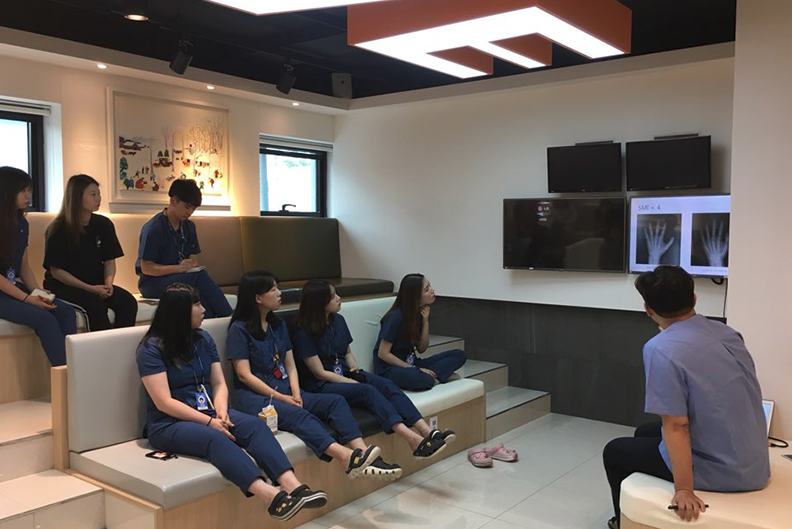 365일 OPEN 라이브치과 세미나 현장 관련 이미지 4