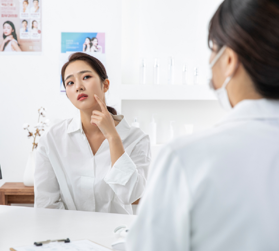 트러블이 난 부위에 패치를 붙이면 항상 도움이 될까요? 관련 이미지 5