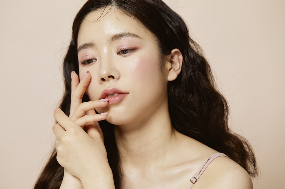 피부 재생 중심 관리를 원할 때는 리쥬란! 관련 이미지 2