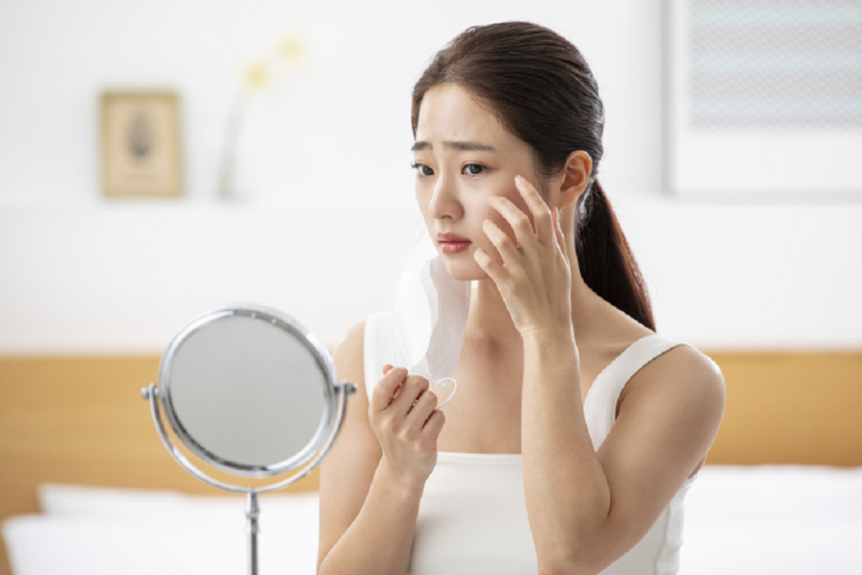 Can Summer Acne Be Dismissed as Simple Pimples? image 2
