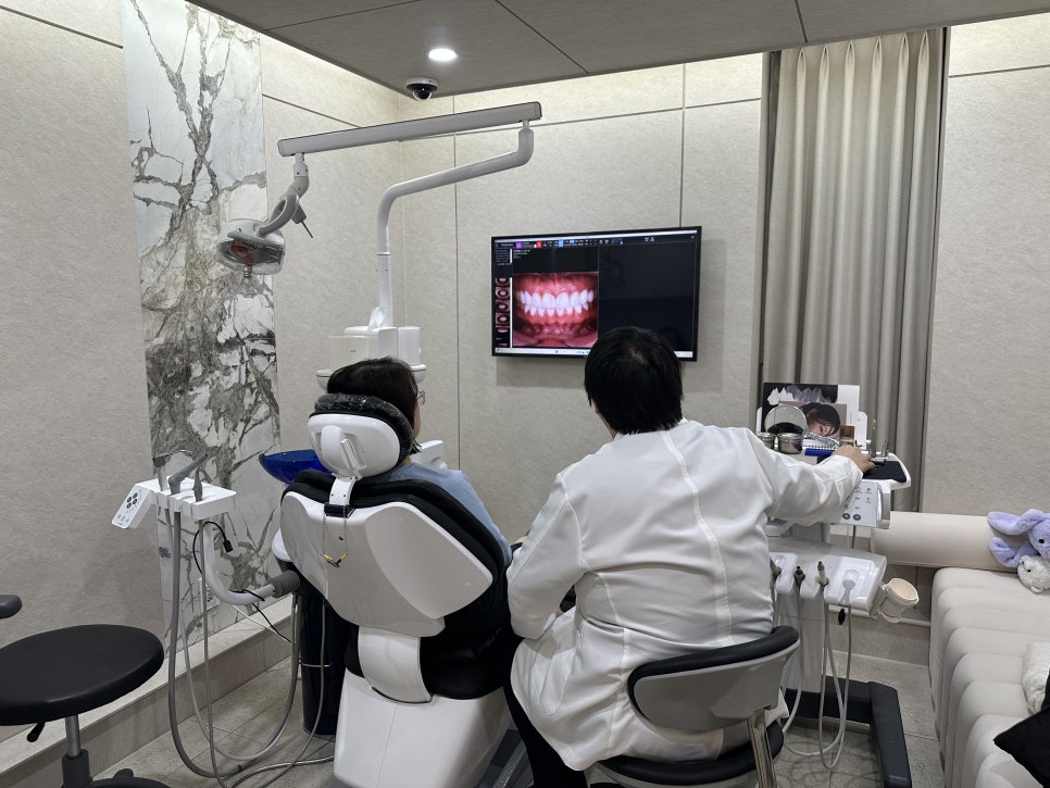 언주역치과 원데이라미네이트ㅣ당일 시술 가능 조건부터 6단계 과정까지 관련 이미지 2