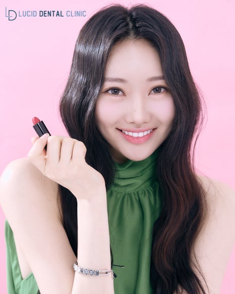 앞니 치아 교정없이 하루만에 예뻐질 수 있는 이유 - 논현역 치과 라미네이트 시술후기 관련 이미지 3