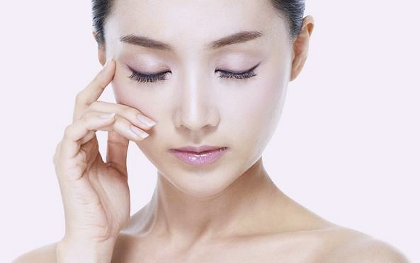 목동윤곽주사 수술 없이 매끈한 얼굴라인 만들기 관련 이미지 1