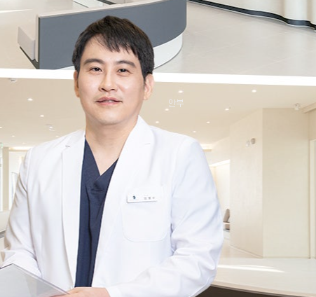 Lower Eyelid Fat Repositioning: Some Under-Eye Concerns May Not Improve image 5