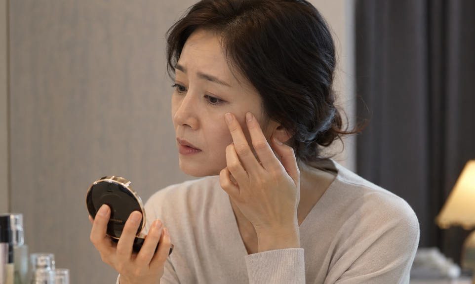Under-Eye Fat Repositioning vs. Under-Eye Filler: Which Option Is Right for My Under-Eyes? image 3