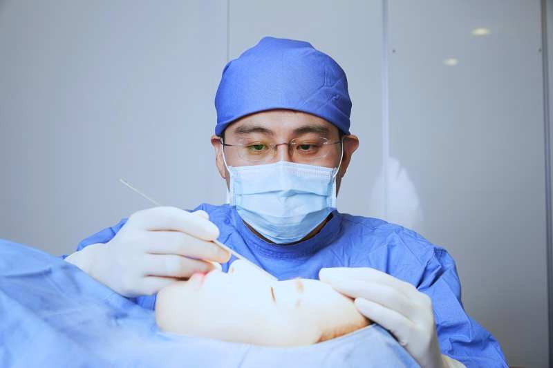 목동 윤곽주사 볼패임 부작용 걱정된다면? 관련 이미지 3
