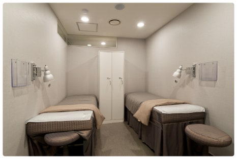 Personalized Treatment by a Dermatology Specialist, from Consultation to Procedure image 13
