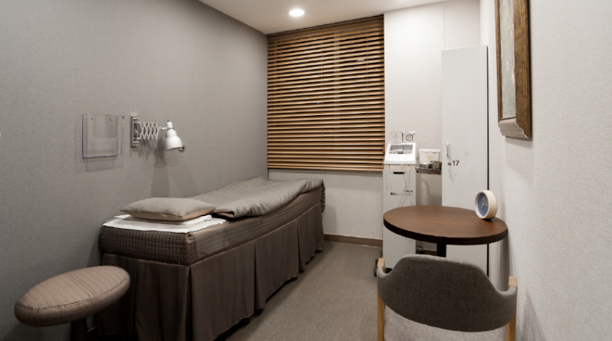 What Lifting Procedure Pairs Well with Oligio at Bangbae Station Dermatology Clinic? image 7