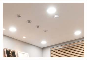 Why Dual Toning Is Suitable for Pigment Disorders Such as Melasma at Bangbae Station Dermatology Clinic image 26