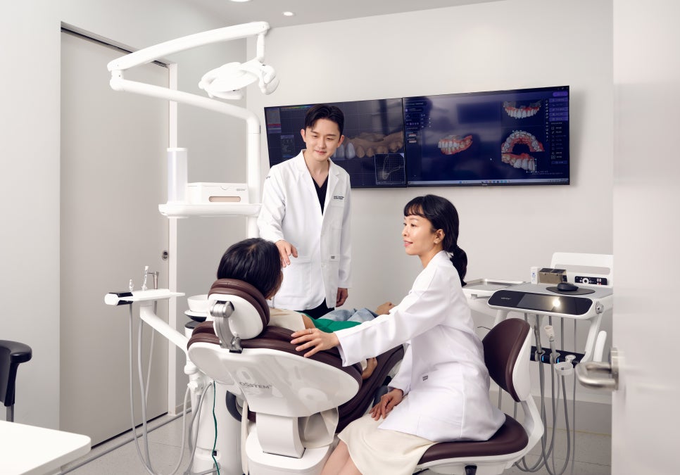 신사역라미네이트와 크라운, 무엇이 다를까? 헷갈릴 땐 여기서 확인하세요. 관련 이미지 10