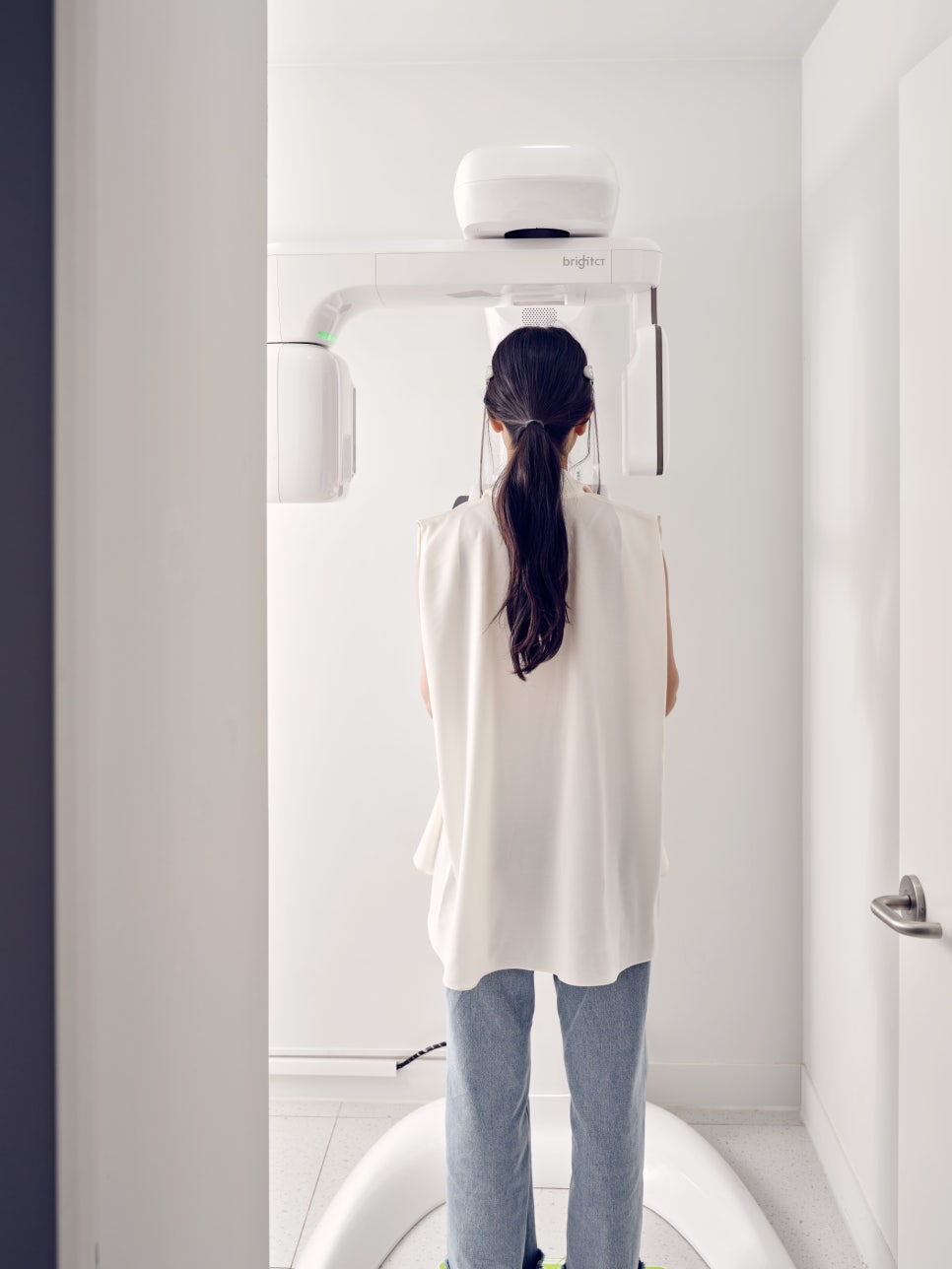 잠원동치과추천 교정 후 미백과 라미네이트 순서 관련 이미지 3