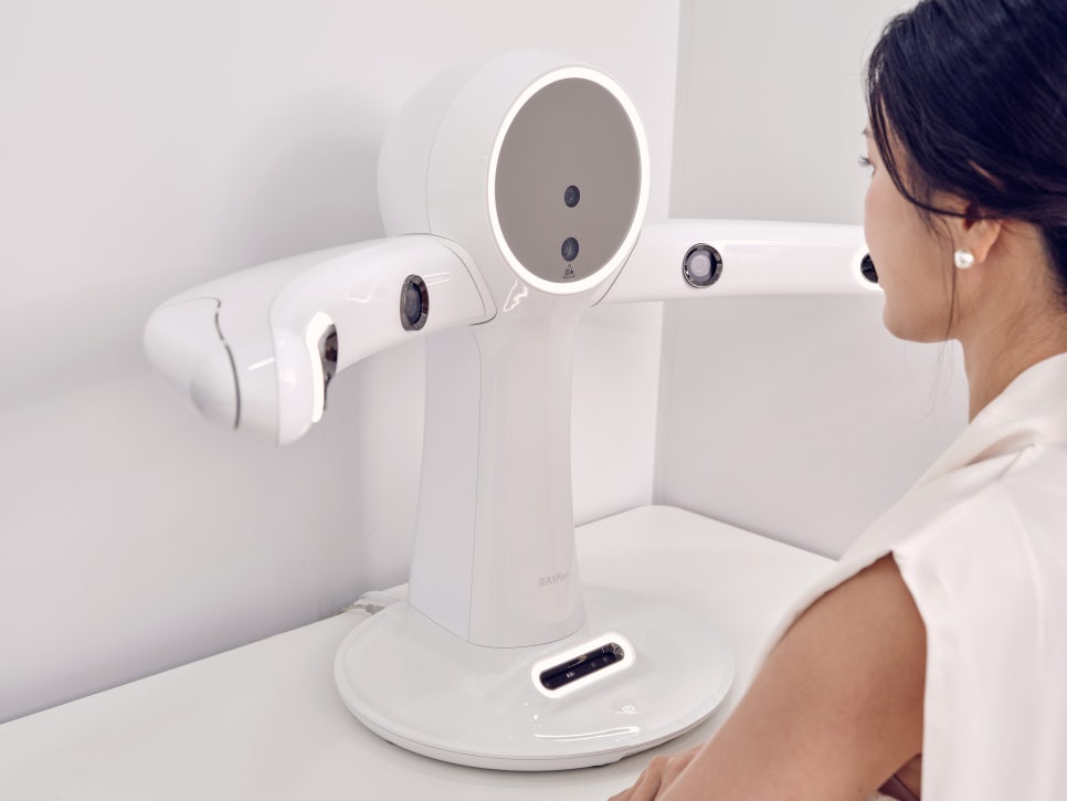 신사역인근치과 라미네이트 후 앞니가 먼저 닿는 느낌, 괜찮을까요? 관련 이미지 1