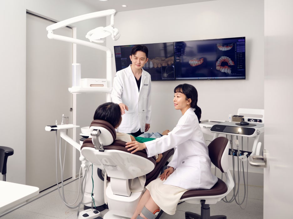 강남치과 라미네이트 교정 임플란트 선택 전 꼭 확인할 것ㅣ메이크치과의원 관련 이미지 3