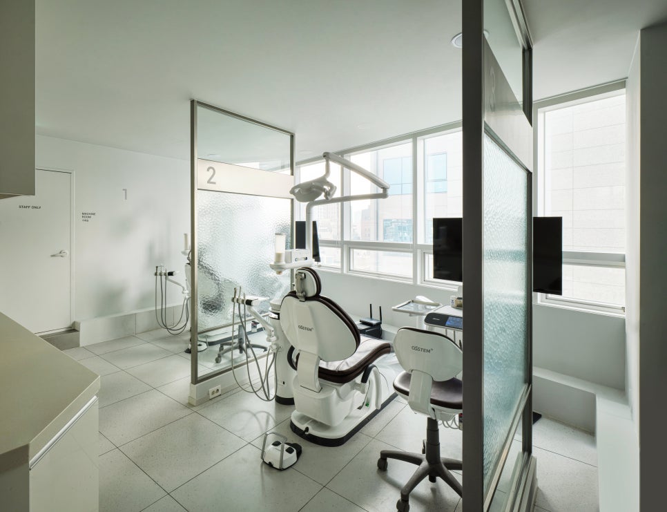 치아 파절 치료하고 다시 웃을 수 있을까요? [+치료 사례 포함] 관련 이미지 9