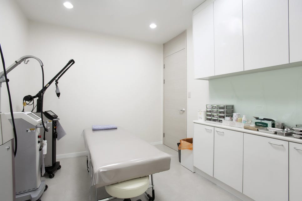 Choosing Tattoo Removal Near Yeoksam Station Carefully image 4