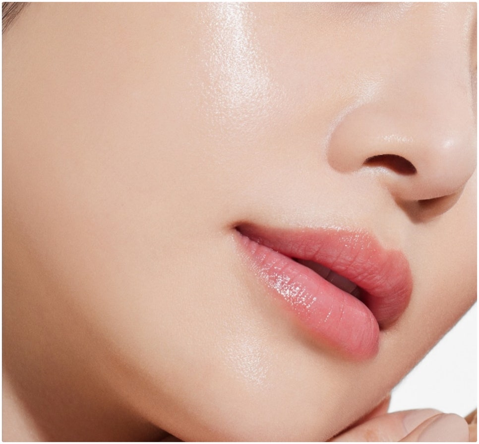 If You're Worried About a Sagging Jawline in Gangnam Yeoksam, Try 투명피부과 image 4